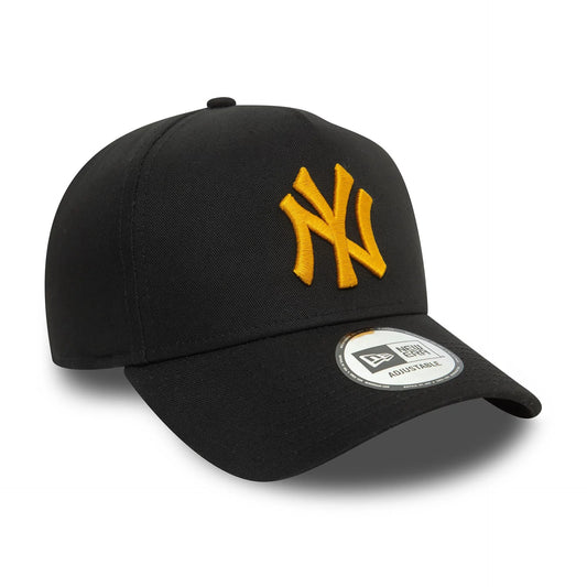 New era Derhúfa - New York Yankees League Essential Black 9FORTY E-Frame Trucker Cap