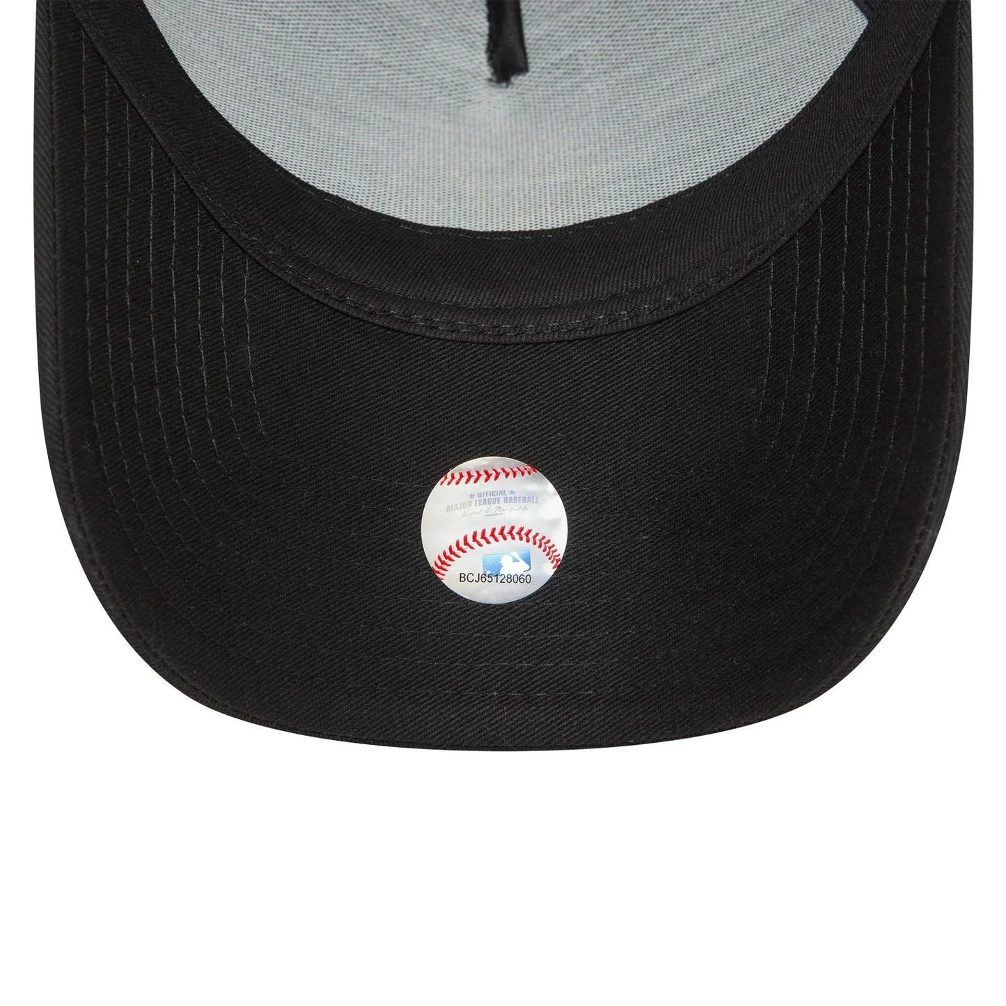 New era Derhúfa - New York Yankees League Essential Black 9FORTY E-Frame Trucker Cap