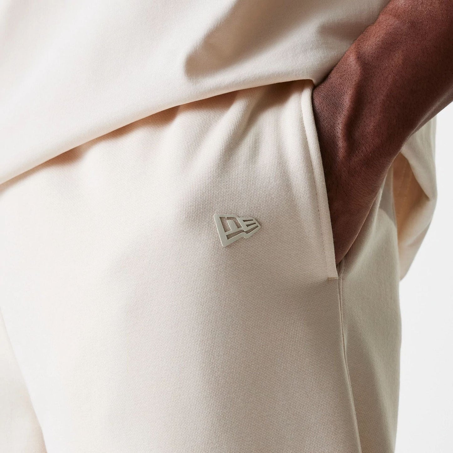 New Era Buxur - Light Beige Straight Leg Joggers