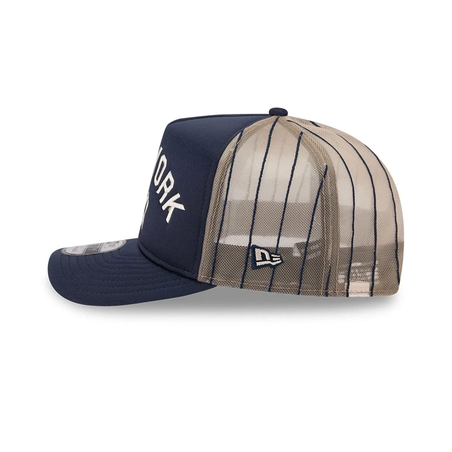 New Era Derhúfa - NY yankees Arched trucker cap