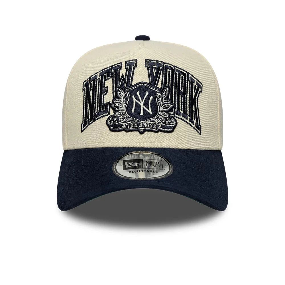 New Era Derhúfa - New York Yankees MLB Suede Cream & Navy 9FORTY E-Frame Adjustable Cap
