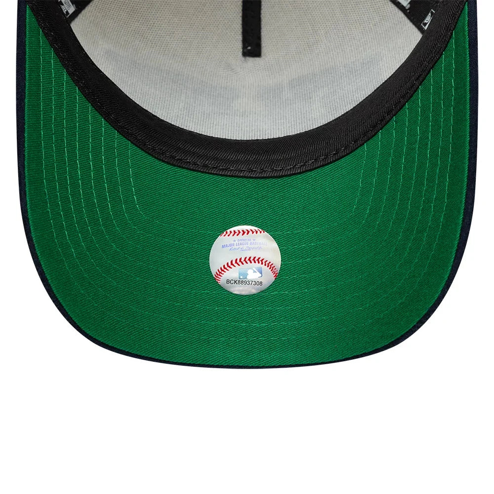New Era Derhúfa - New York Yankees MLB Suede Cream & Navy 9FORTY E-Frame Adjustable Cap